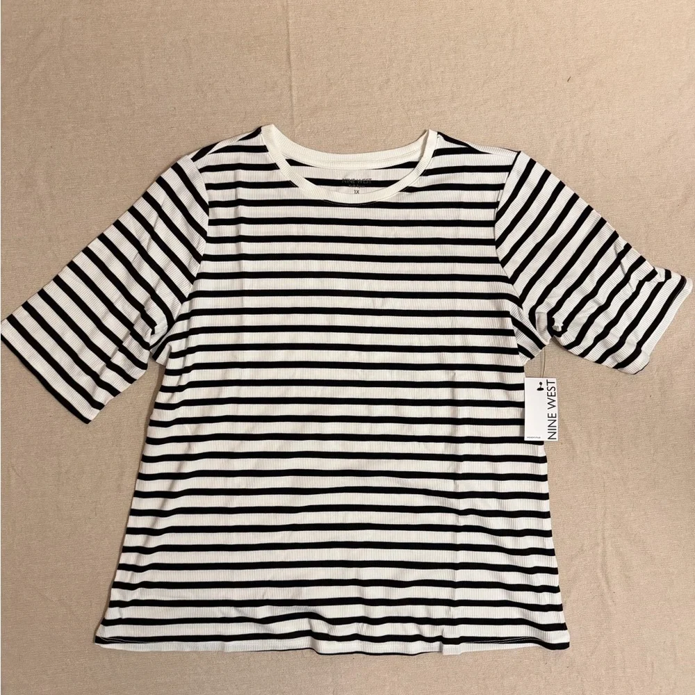 Nine West plus-size ribbed elbow sleeve top - Picture 2 of 4